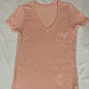 Women’s size S 100% linen J crew t-shirt.